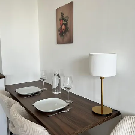 La - King Bed - Spacieux - Calme