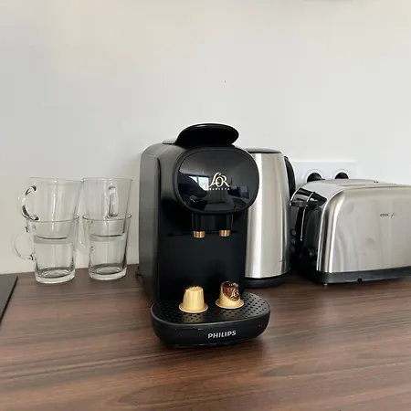 Appartement La - King Bed - Spacieux - Calme *